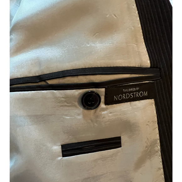 Hugo Boss Suit Jacket Mens Size 44R Gray Pinstripe Wool Single Breasted Pockets - Picture 13 of 14